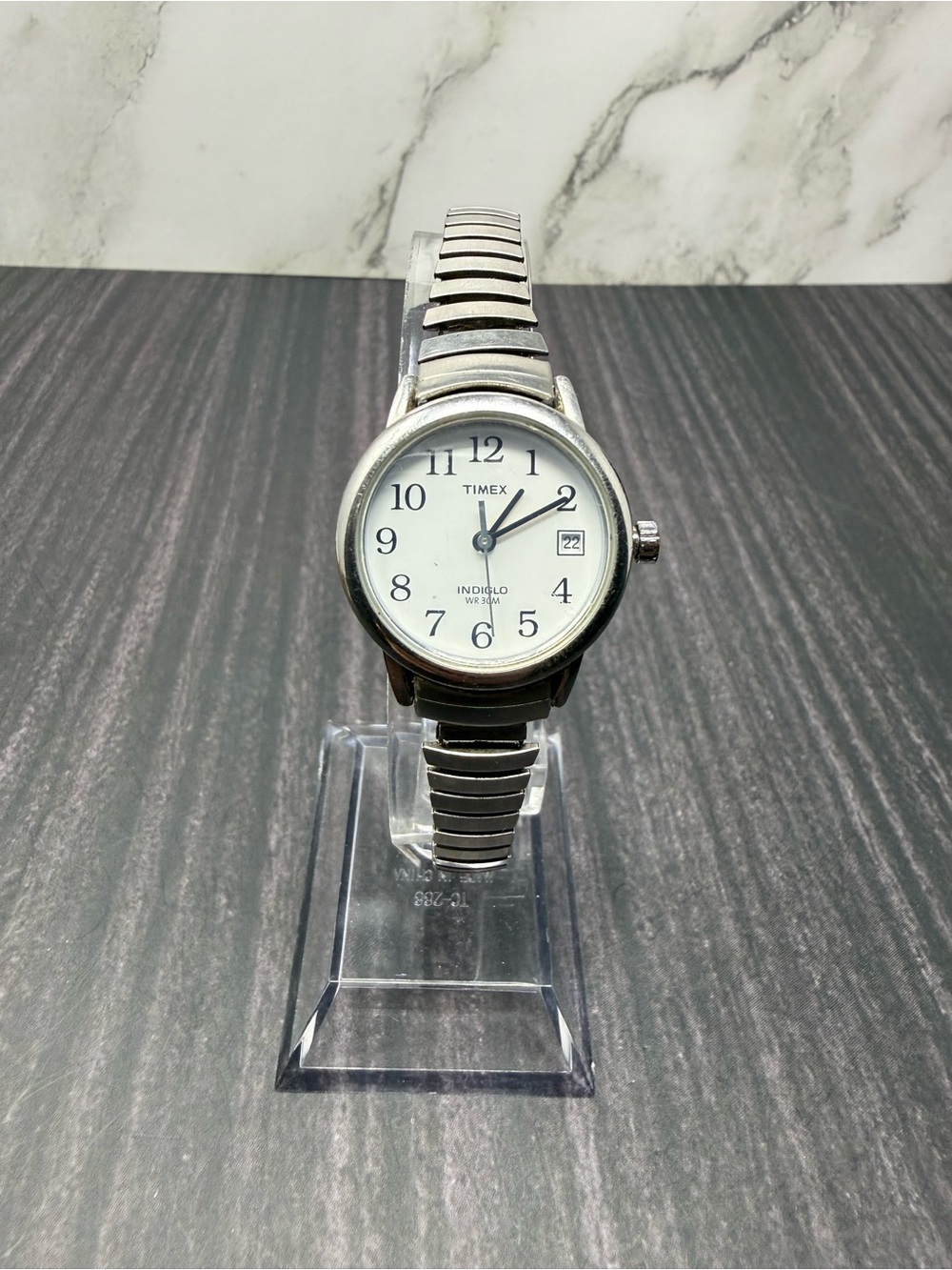Timex Indiglo WR 30M Silver Tone Quartz Analog Ladies Watch With Light